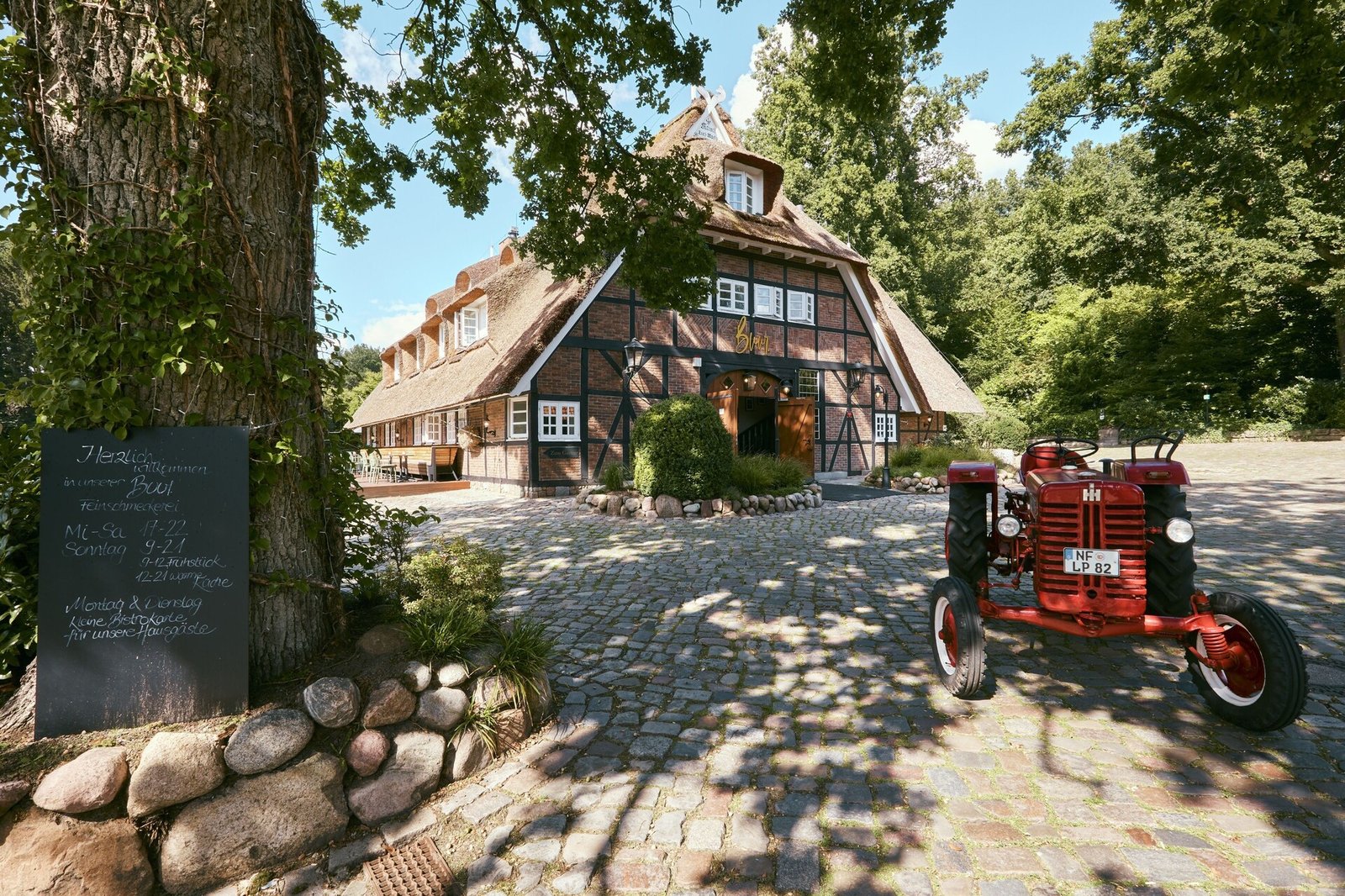 Meinsbur Boutique Hotel & Restaurant