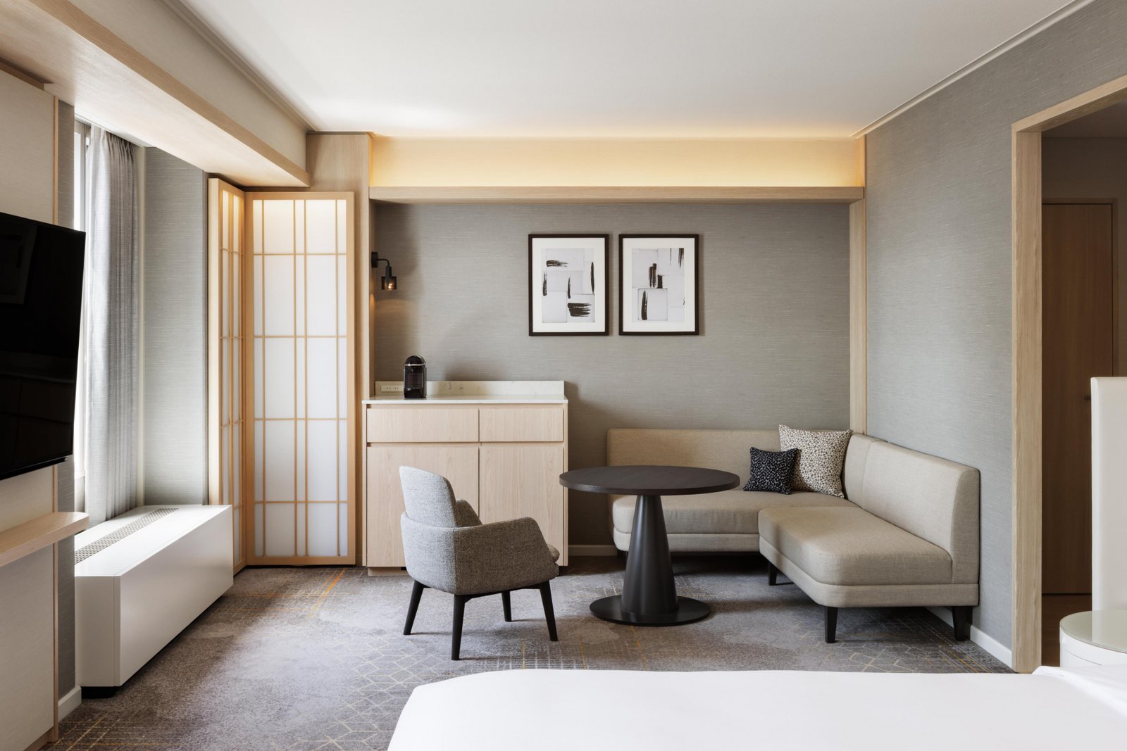 Sheraton Miyako Hotel Osaka — vibe