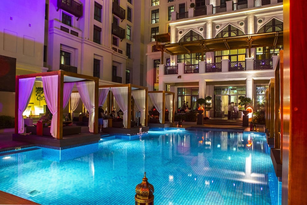 Hotel Boulevard, Autograph Collection, the pool