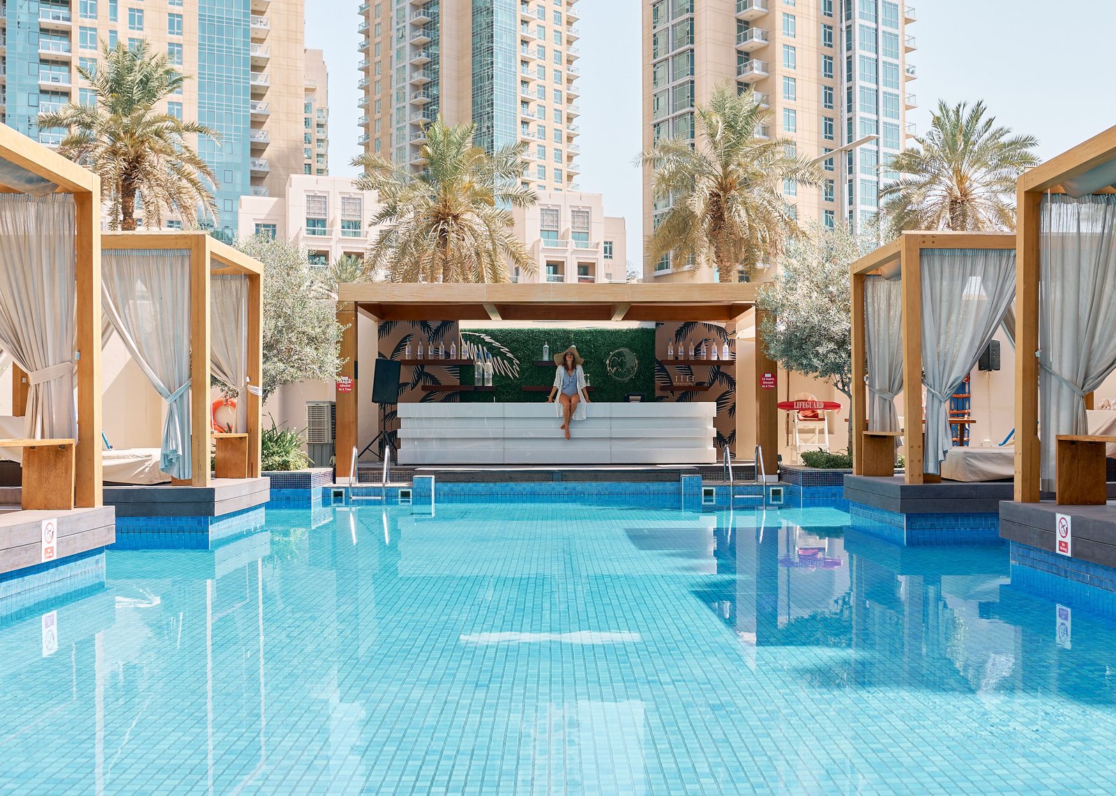 Hotel Boulevard, Autograph Collection, the pool