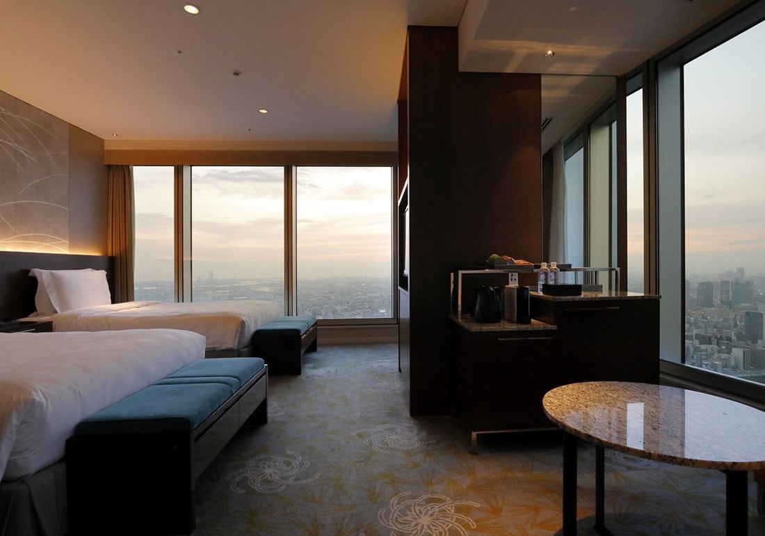 Osaka Marriott Miyako Hotel — vibe