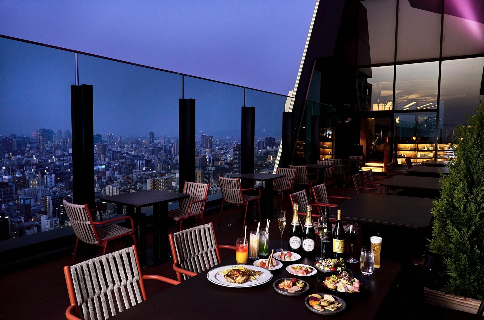 Centara Grand Hotel Osaka