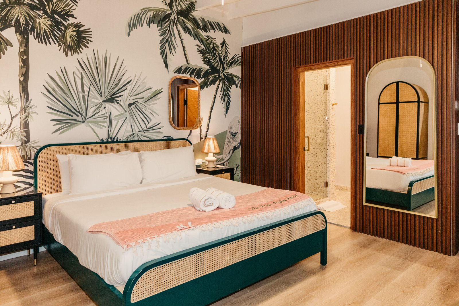 The Pink Palm Hotel, rooms