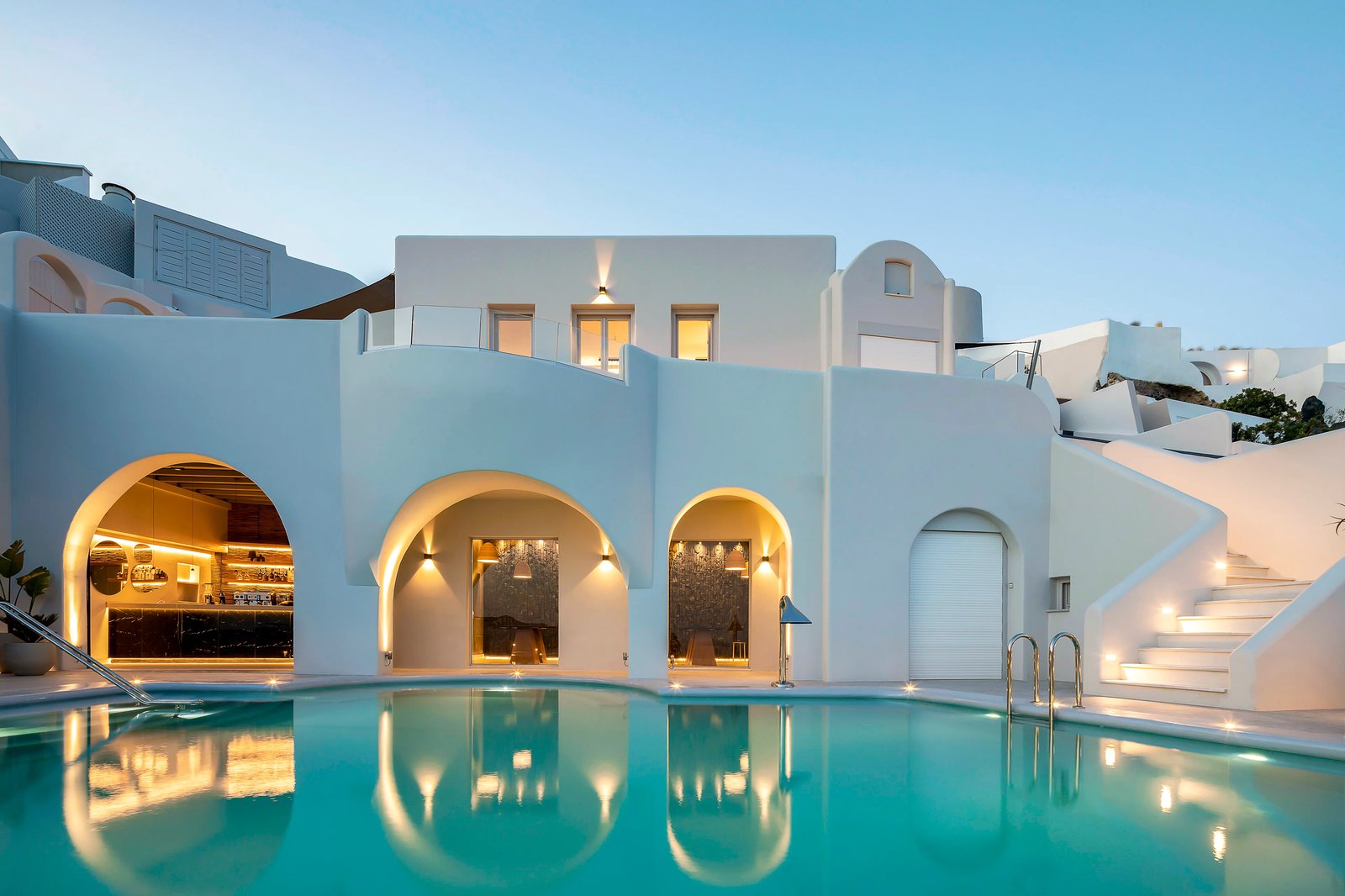 Hom Santorini
