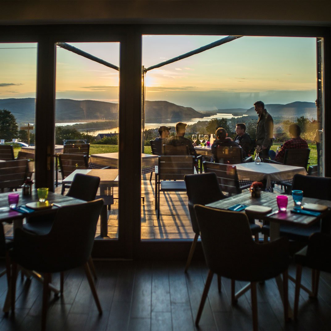 Natura Hill, natura hill restaurant