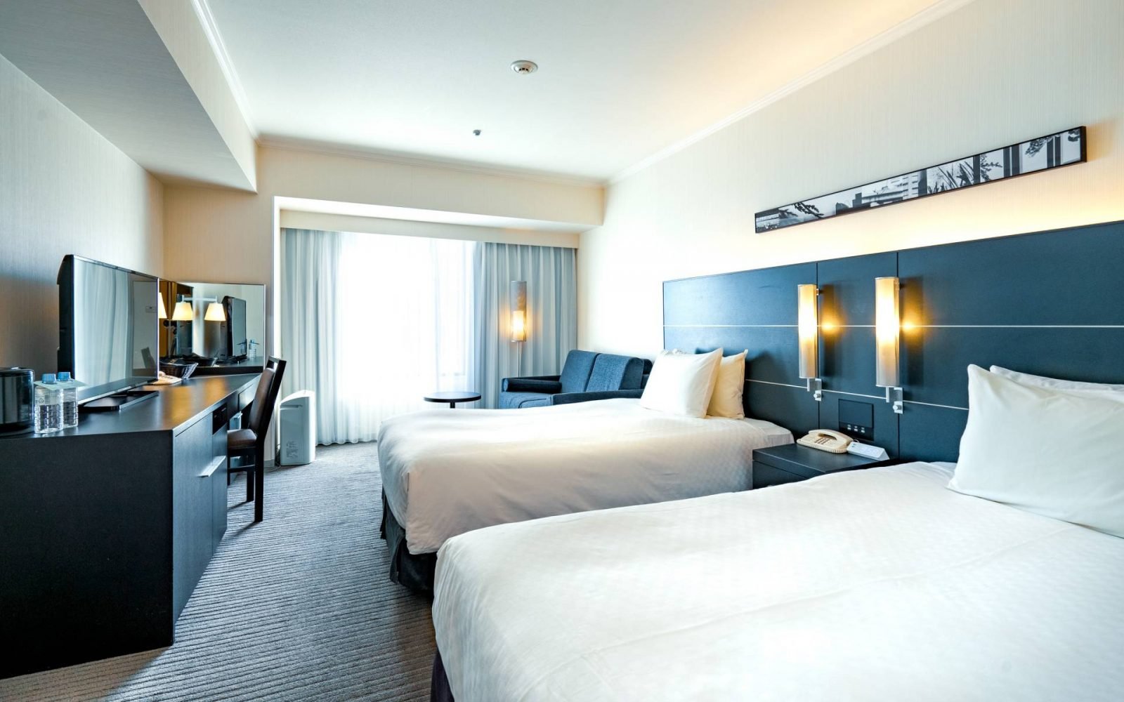 Hotel Nikko Osaka — rooms