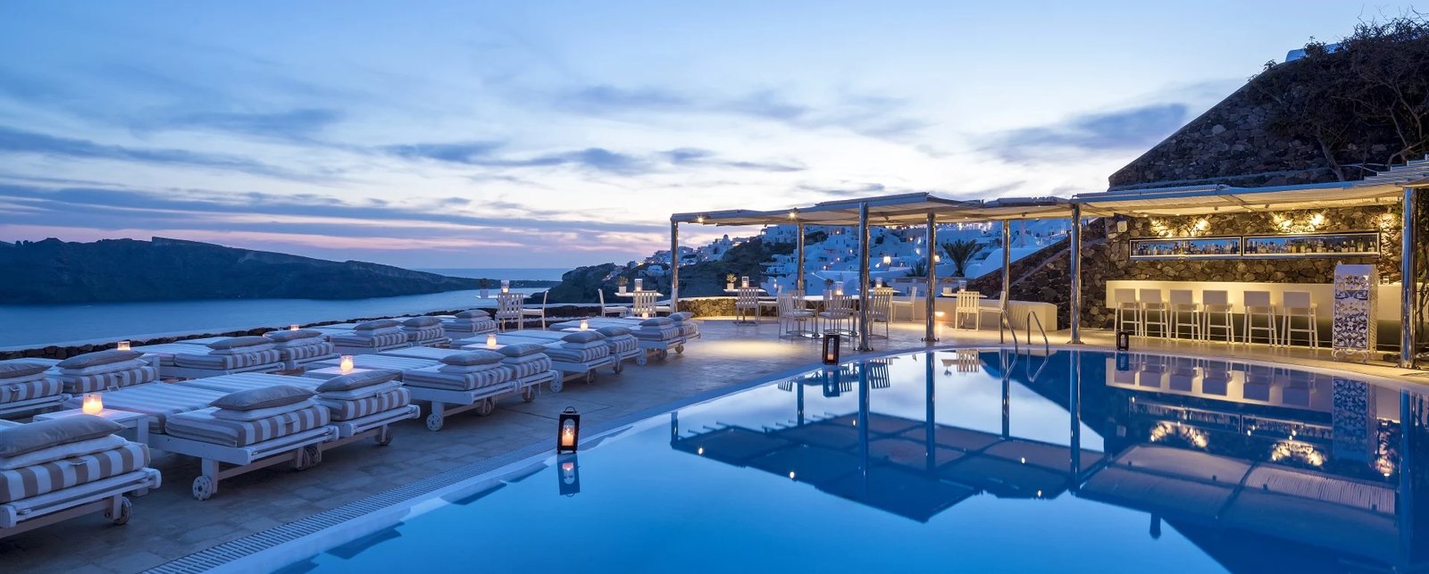 Canaves Oia Suites, at the table