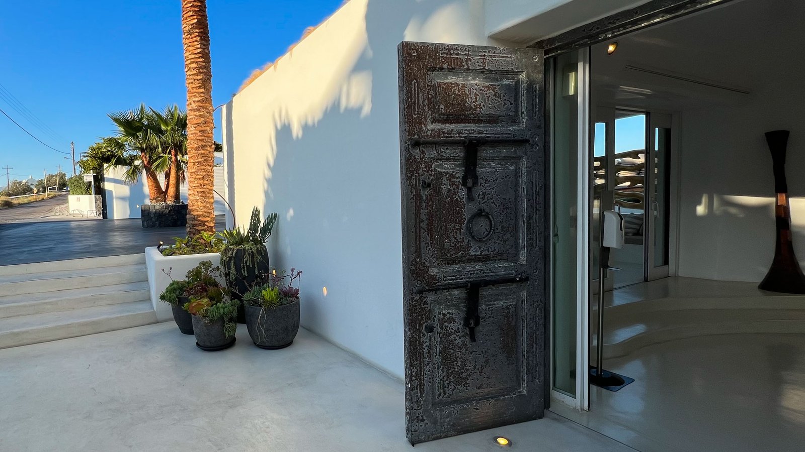 Cavo Tagoo Santorini, how it began