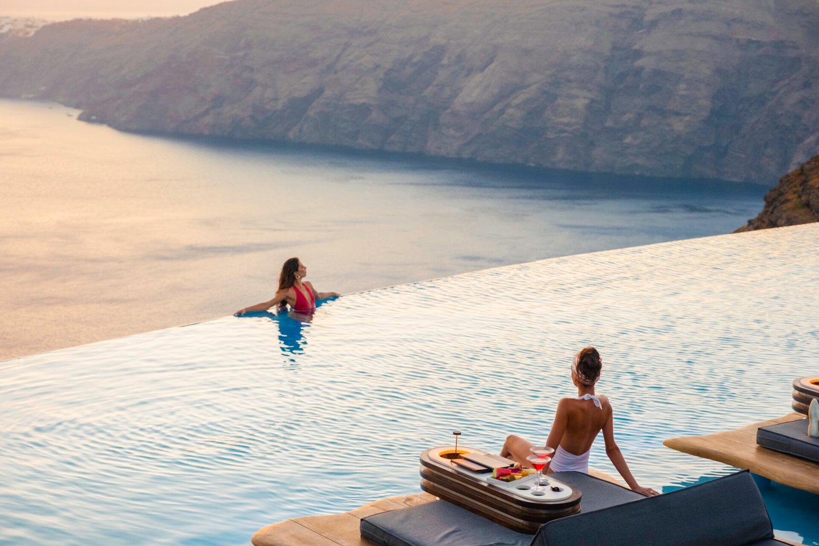 Cavo Tagoo Santorini
