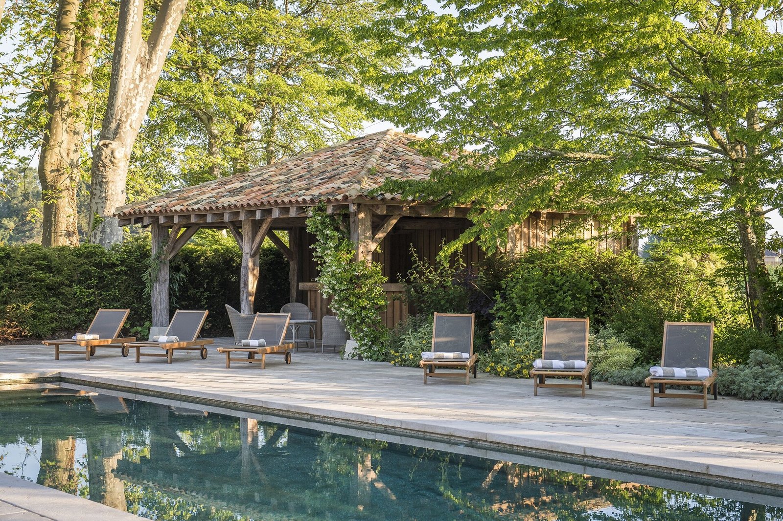 Château Le Pape, the pool
