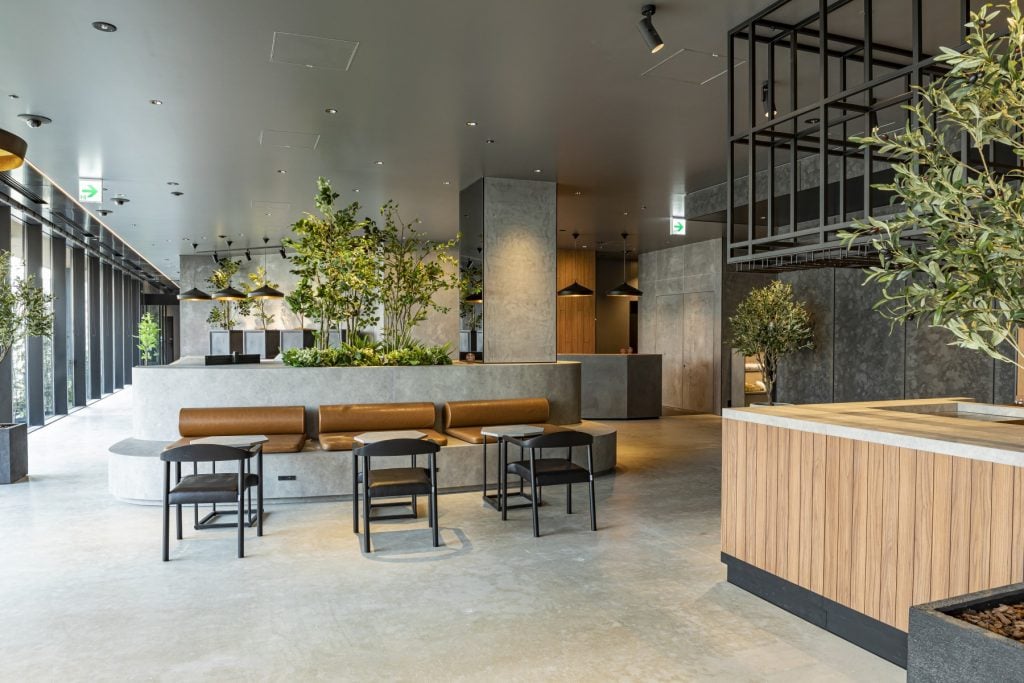 Hotel Keihan Namba Grande — vibe