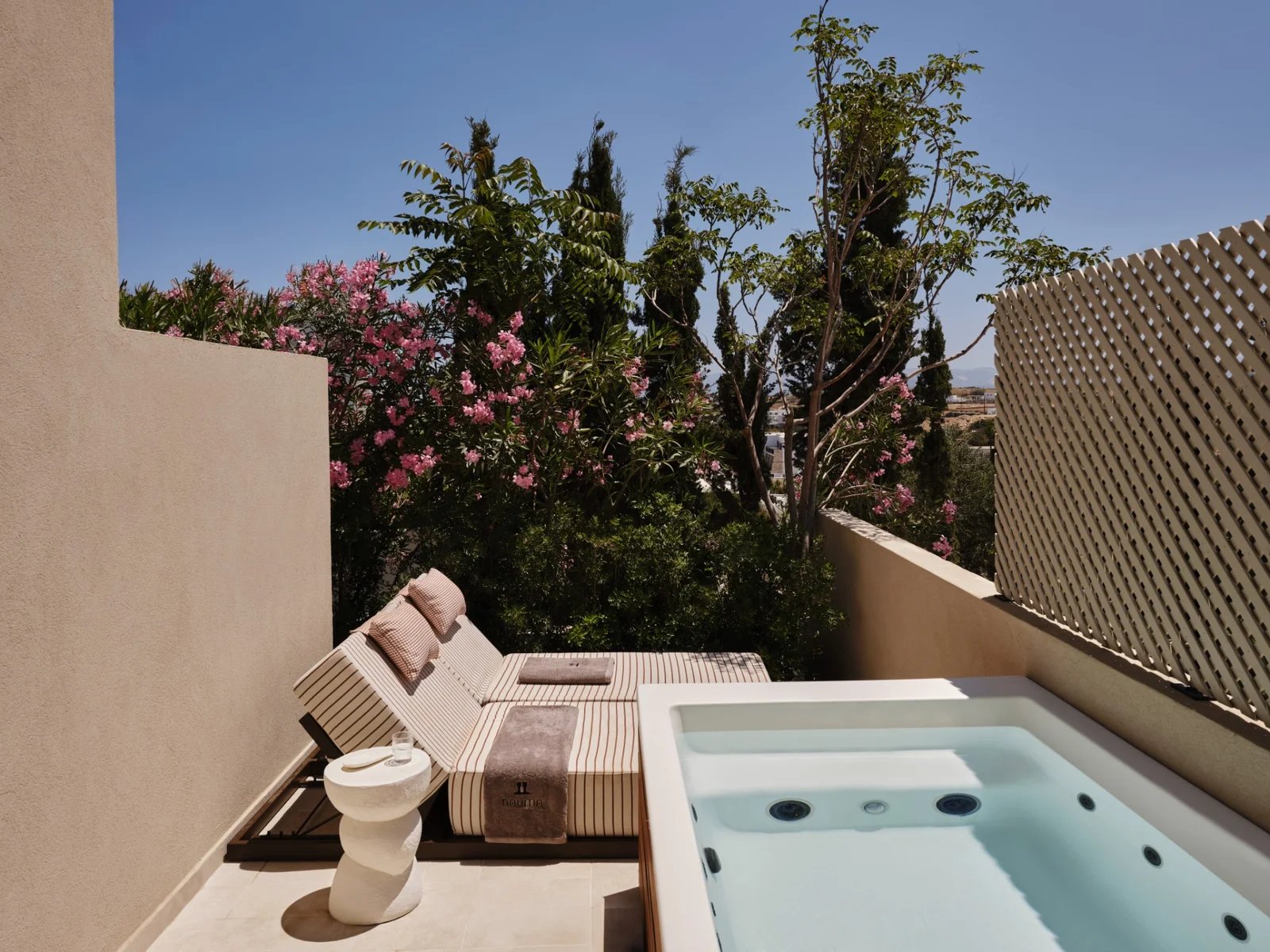 NAUMA PAROS | Design Boutique Hotel