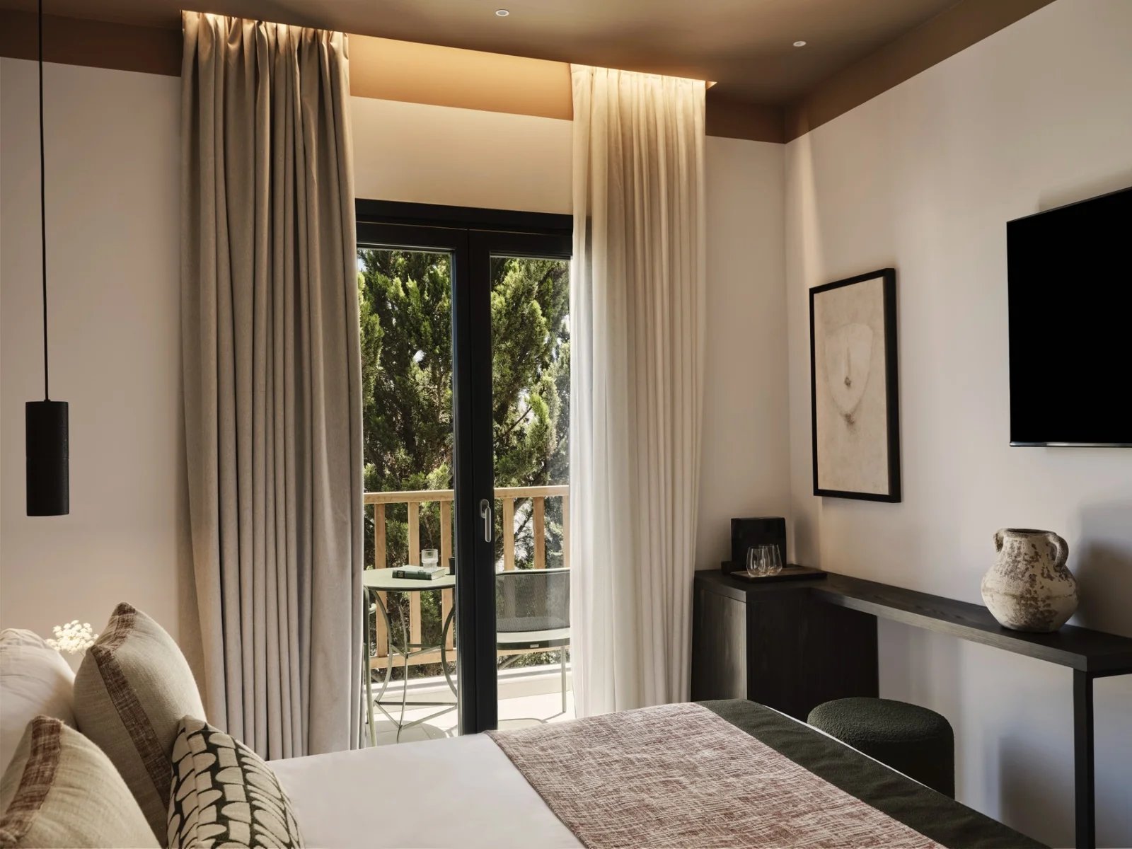 NAUMA PAROS | Design Boutique Hotel