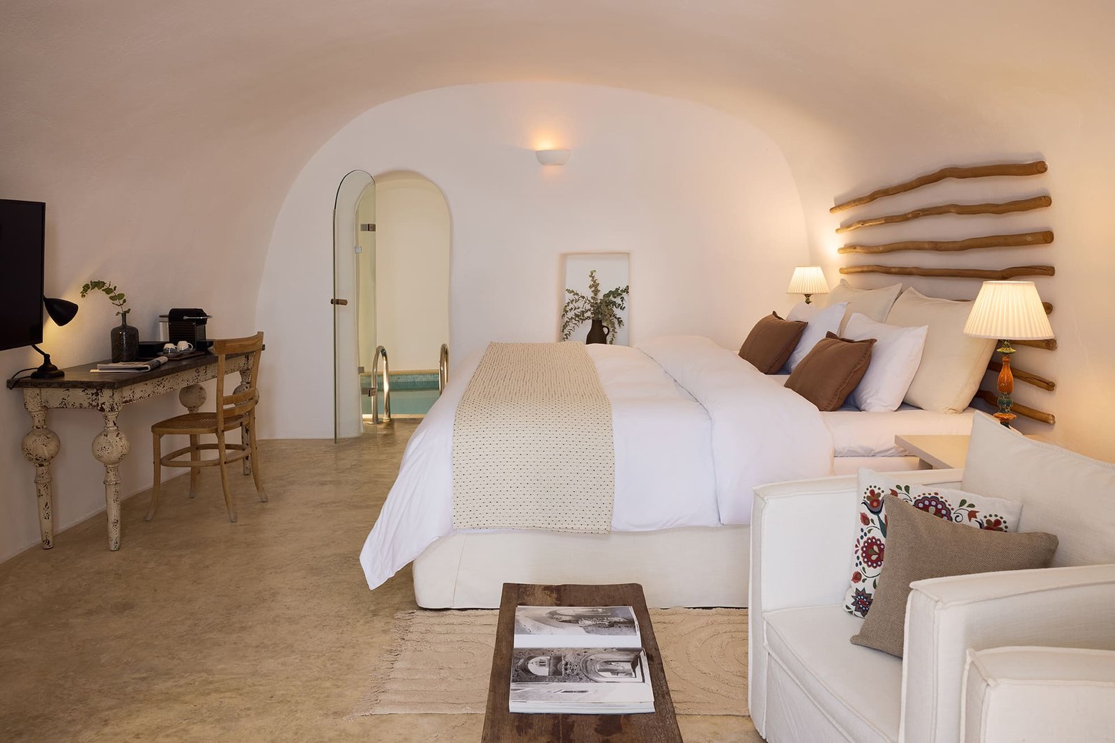 Iconic Santorini, rooms