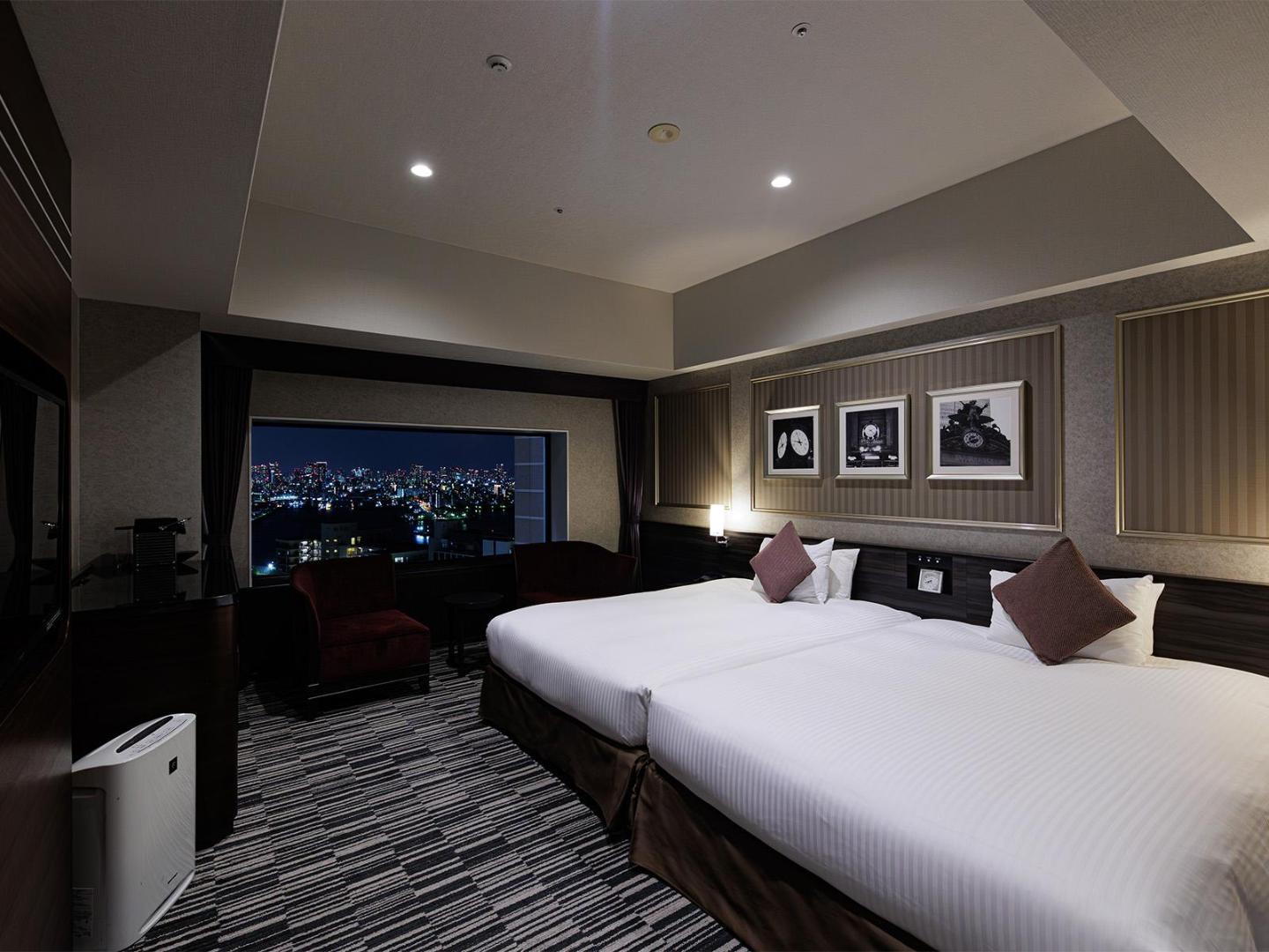 Park Front Hotel at Universal Studios Japan — rooms