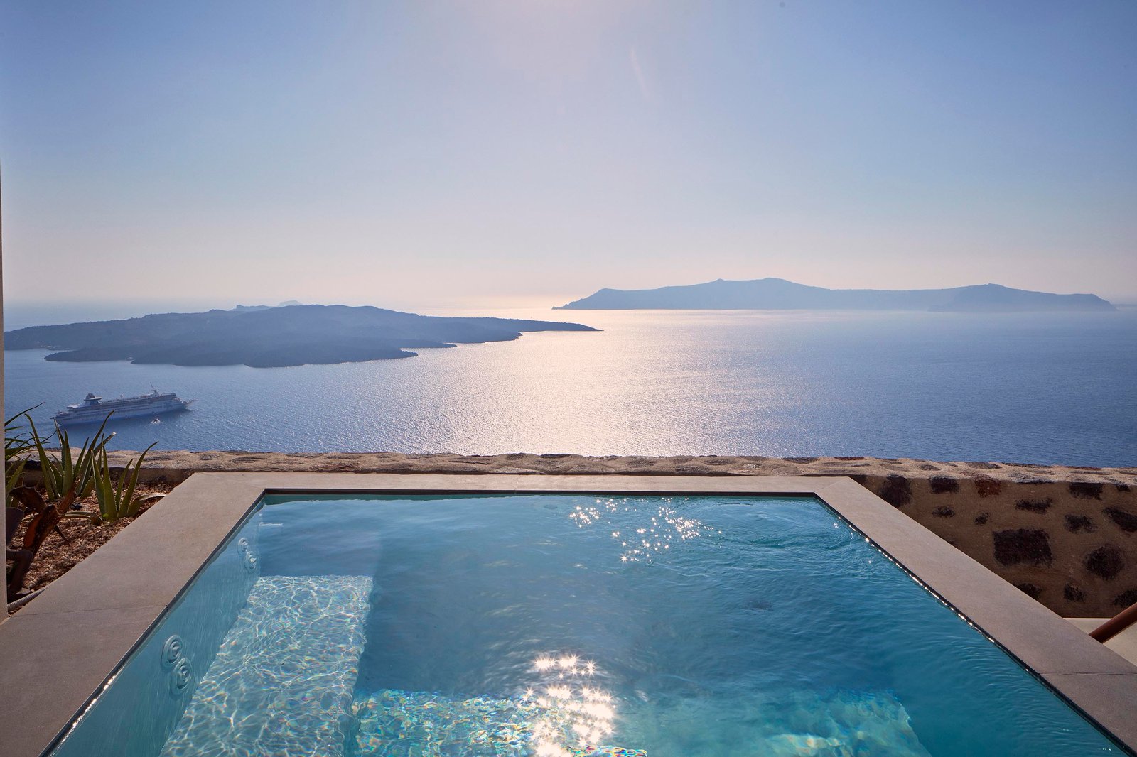 Villa Bordeaux Santorini