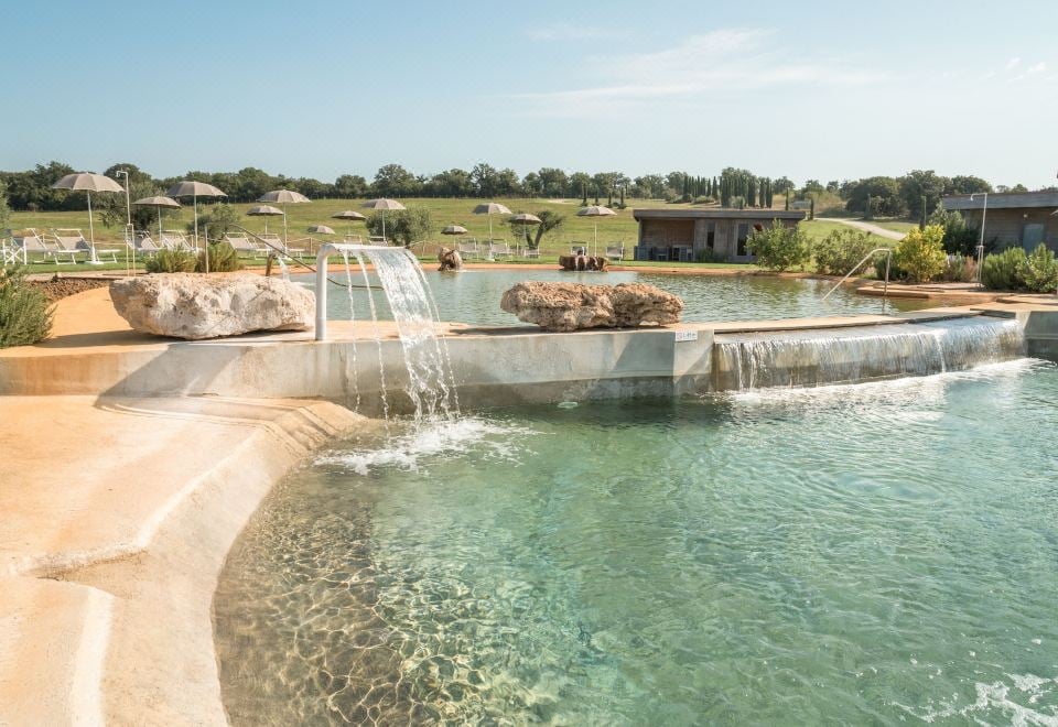 Terme di Vulci, the pool