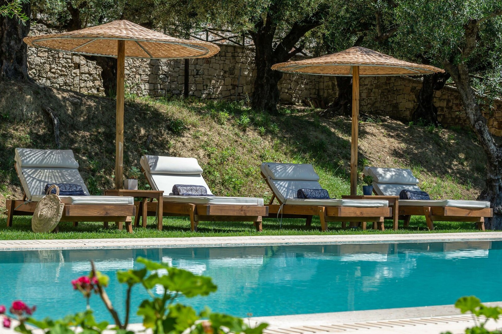 Leeda's Village, the pool