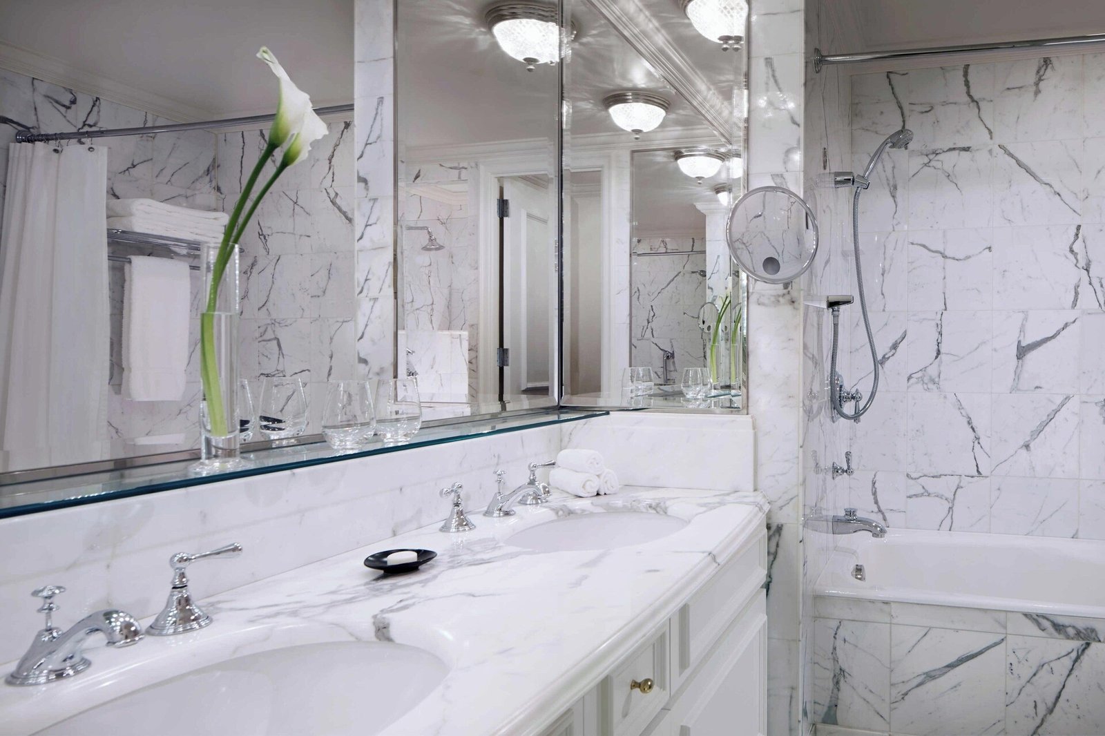 The Ritz-Carlton Osaka — rooms