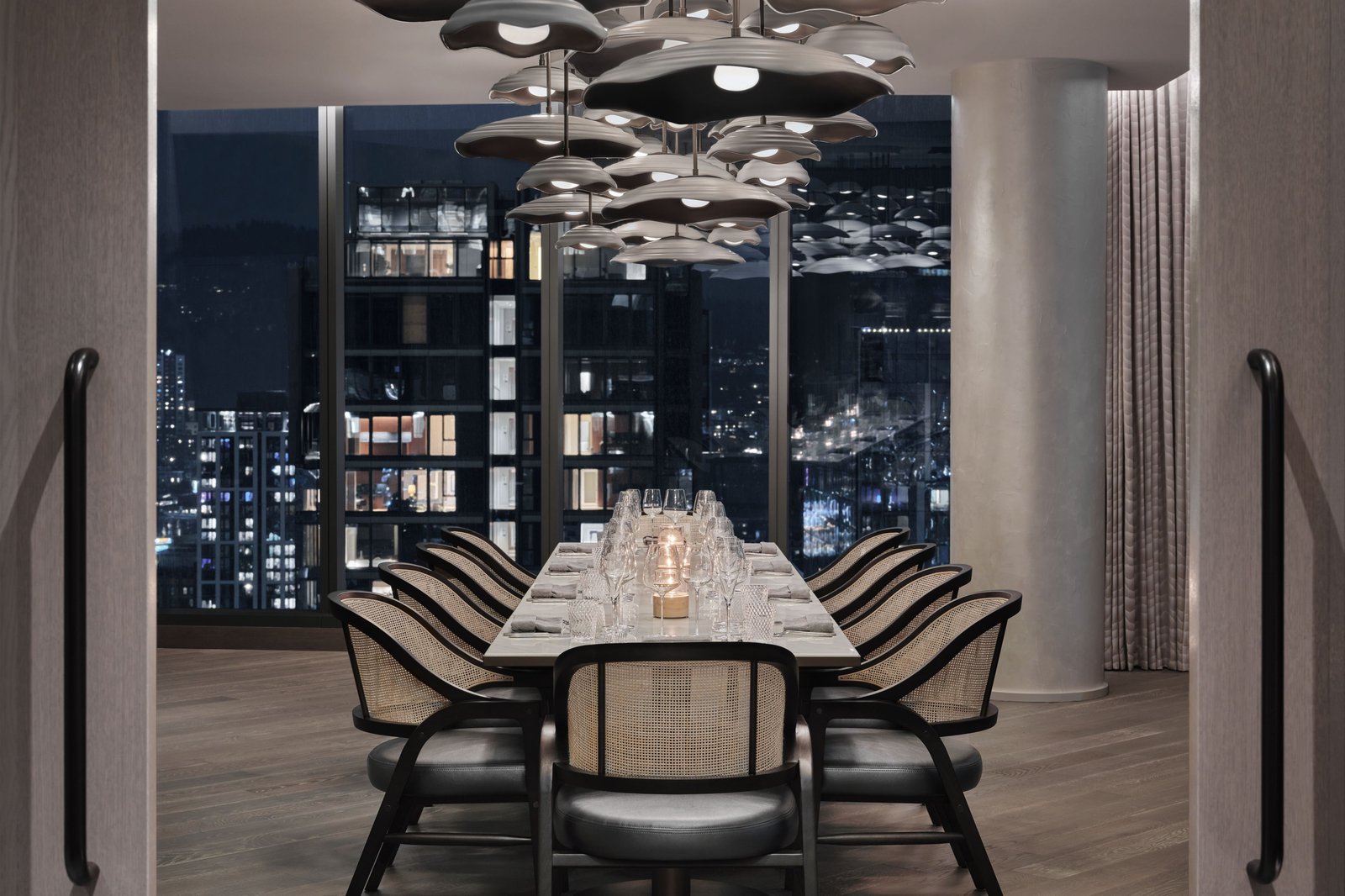 The Ritz-Carlton, Portland, at the table