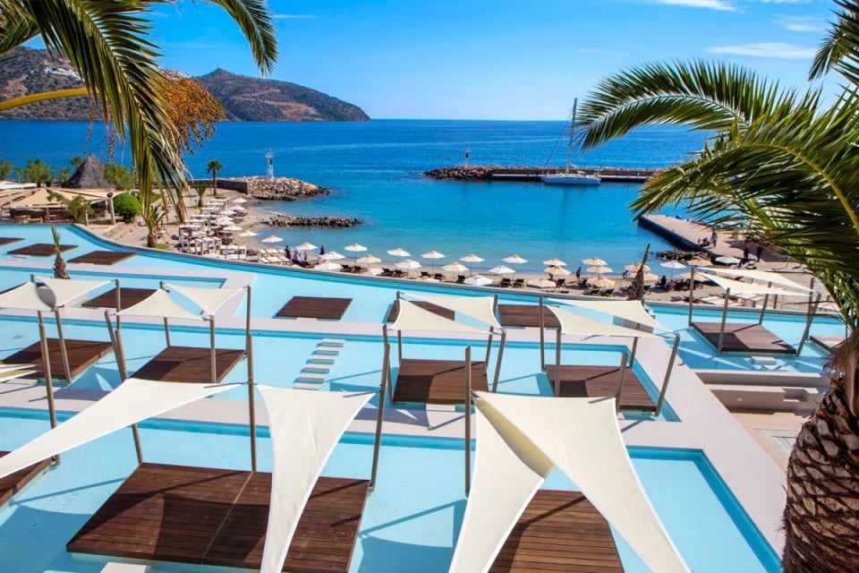 Wyndham Grand Crete Mirabello Bay, the pool