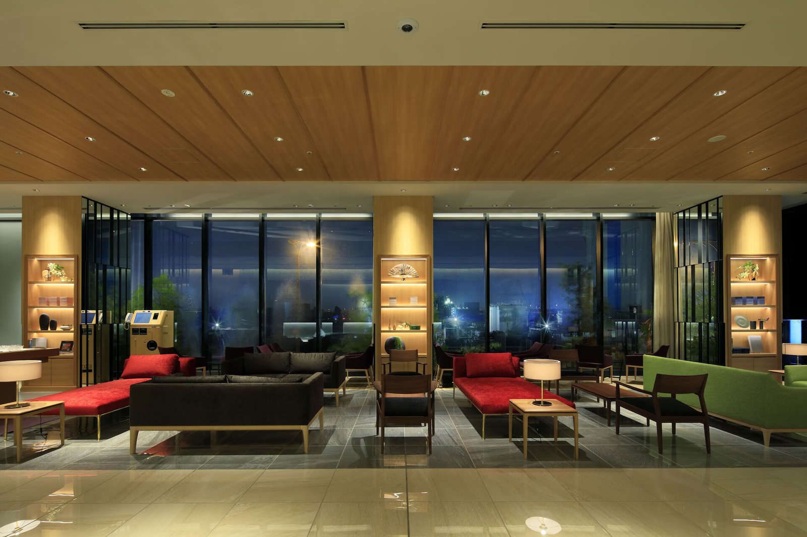 The Singulari Hotel & SkySpa — rooms