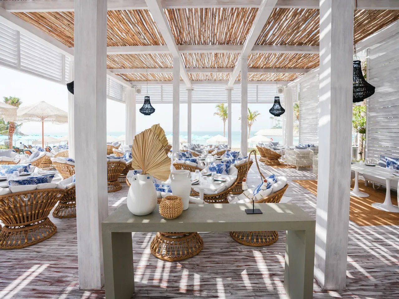 Jumeirah Al Naseem, at the table