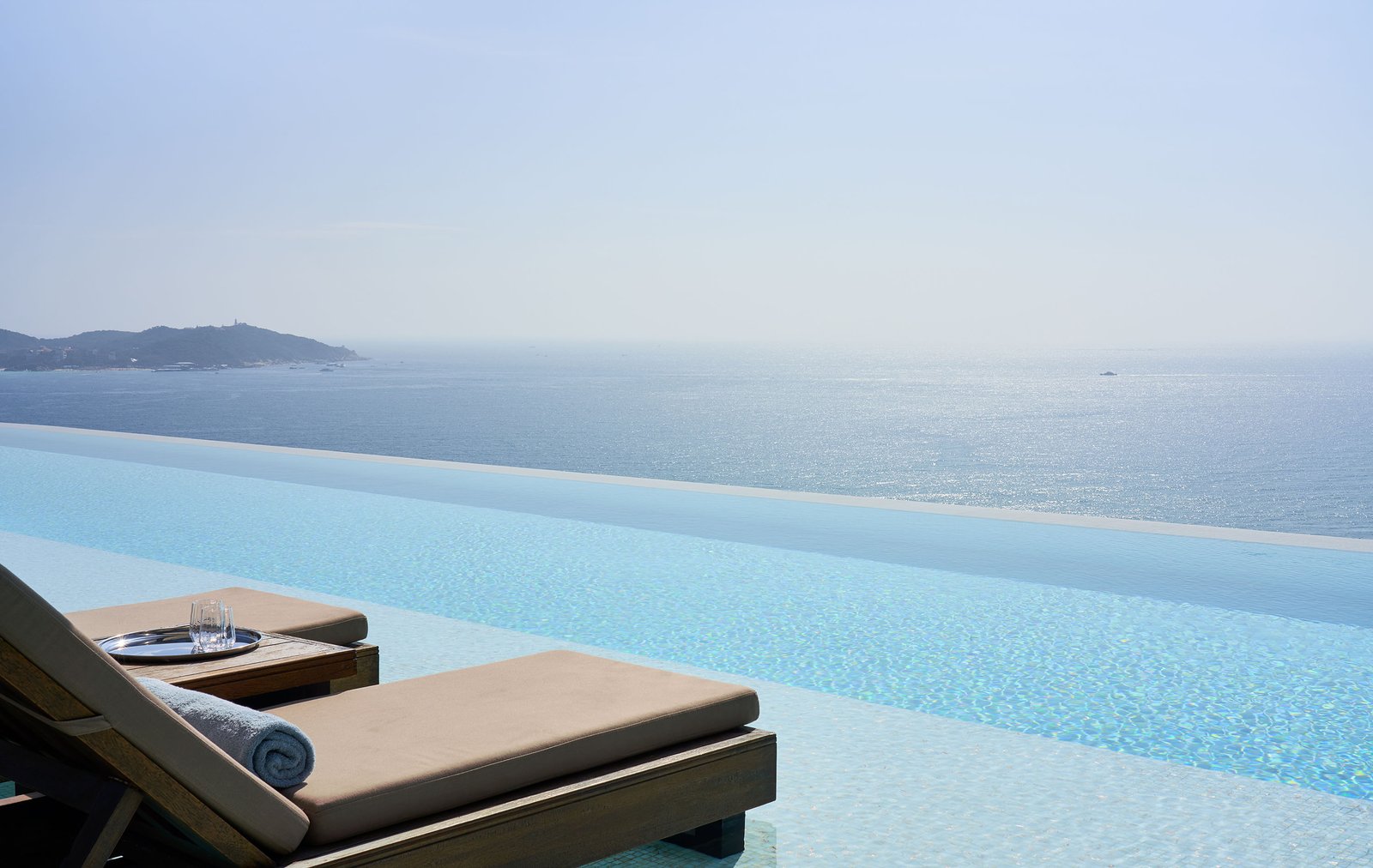 Rosewood Sanya, the pool