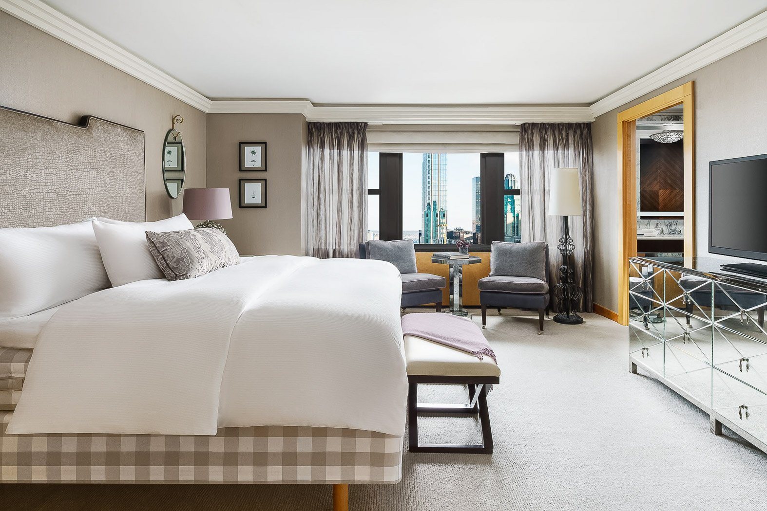 The Towers at Lotte New York Palace