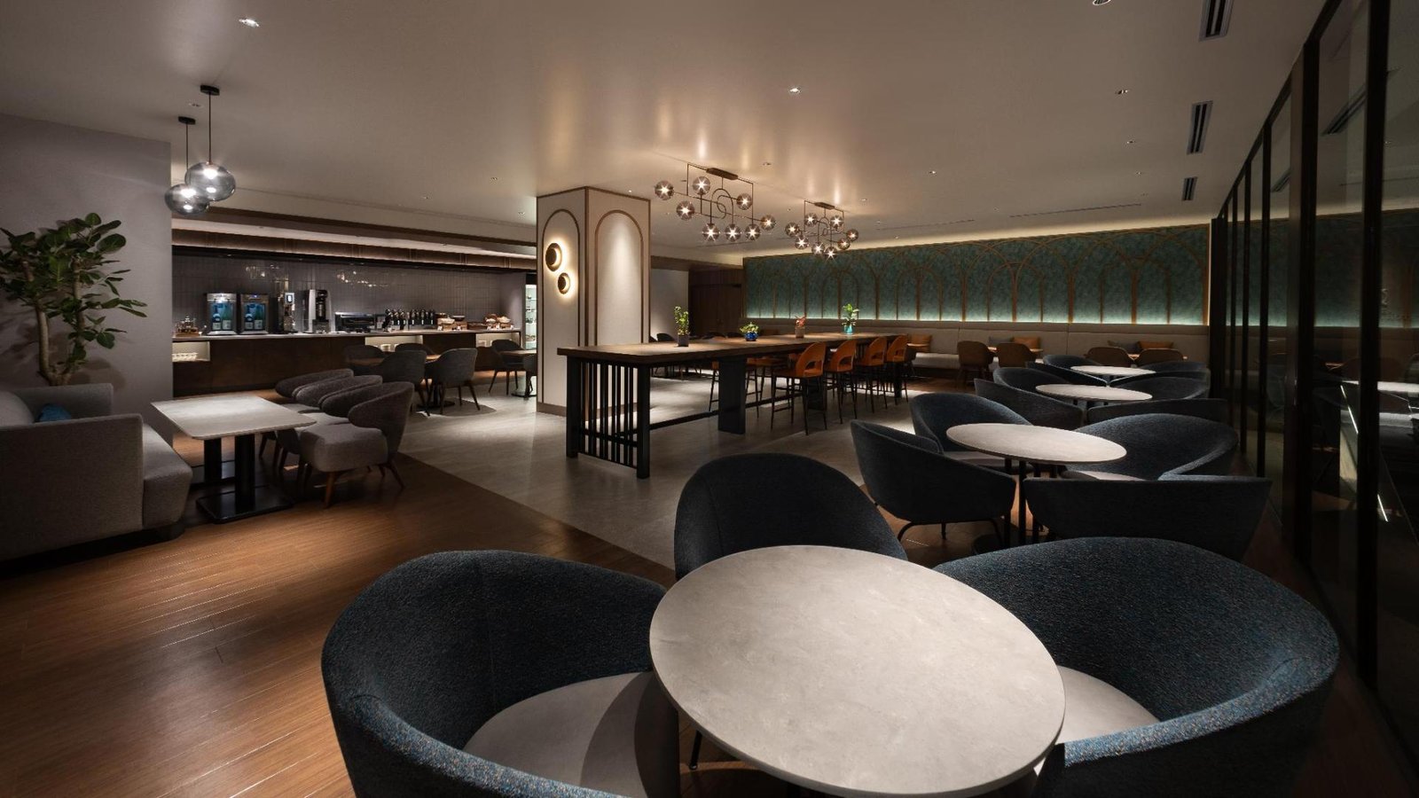 Namba Oriental Hotel — eat & drink