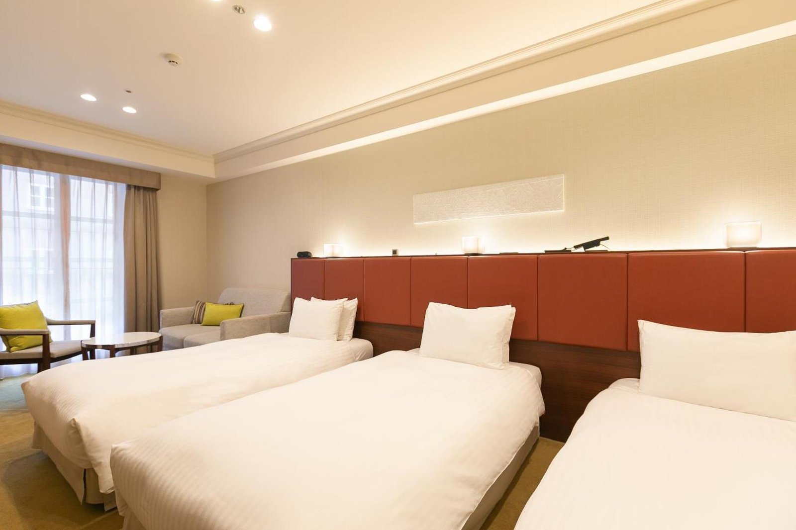 Namba Oriental Hotel — rooms