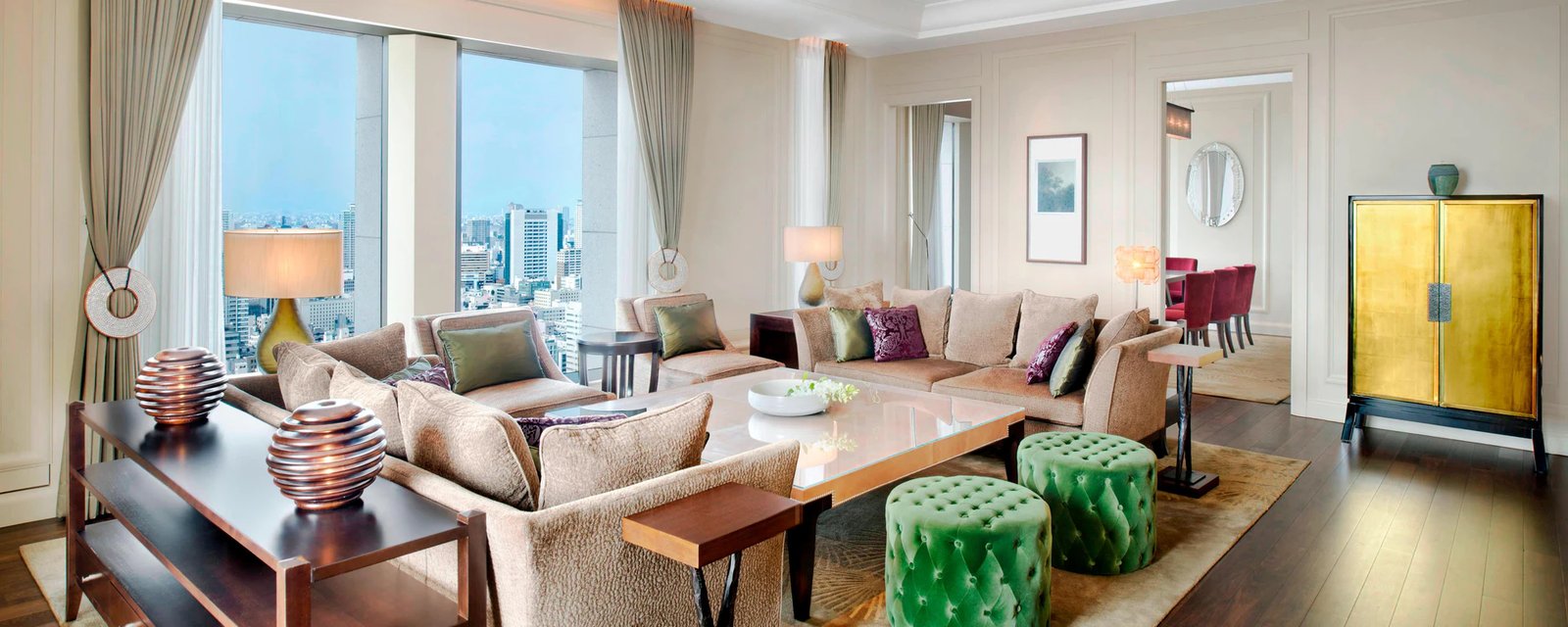 The St. Regis Osaka — vibe