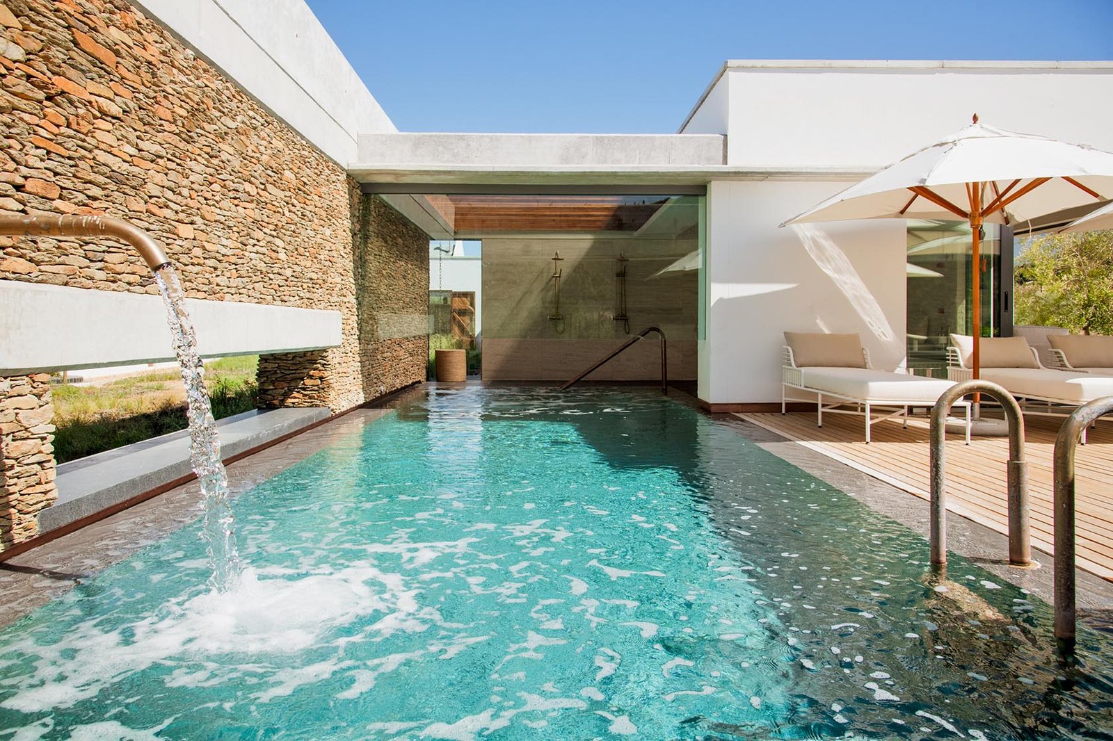 BOSJES, the pool