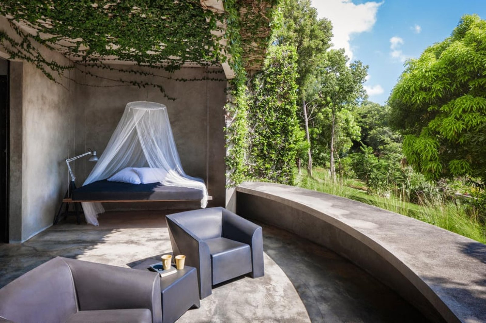 Hix Island House