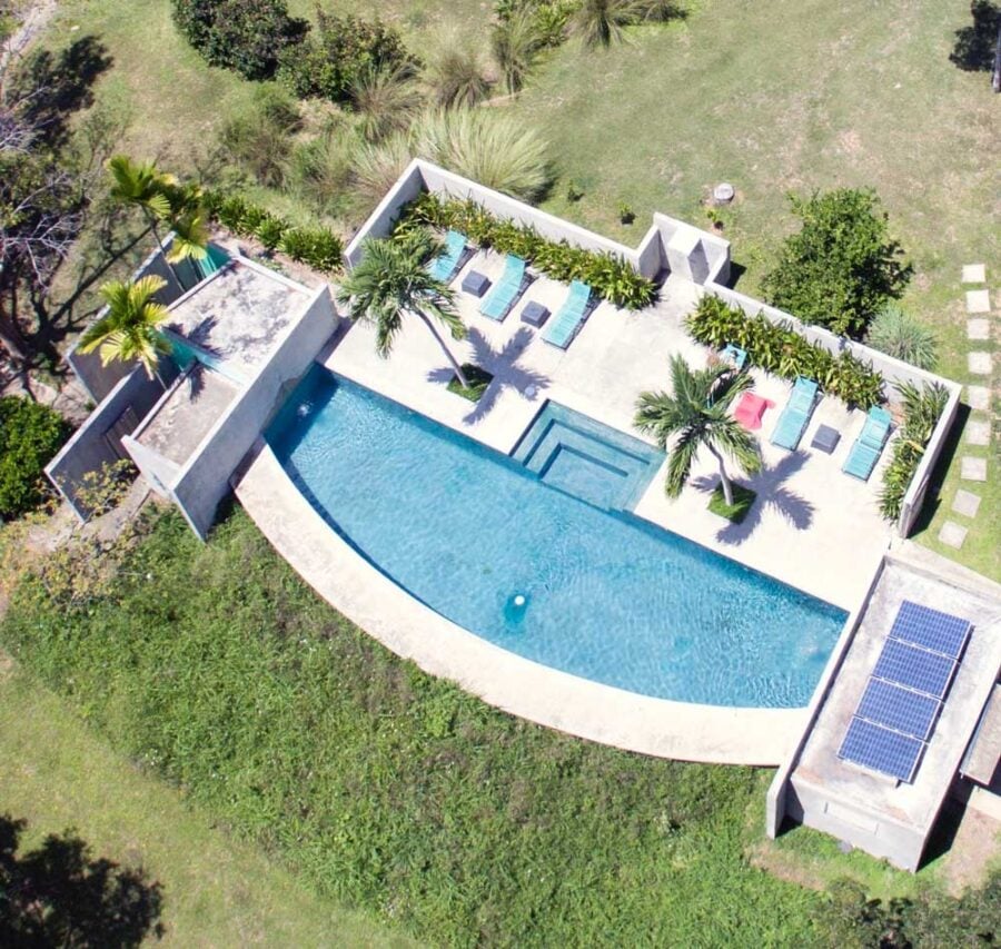 Hix Island House