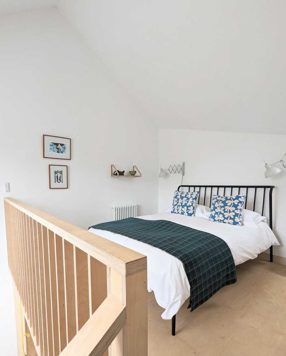 Five Acre Barn, rooms