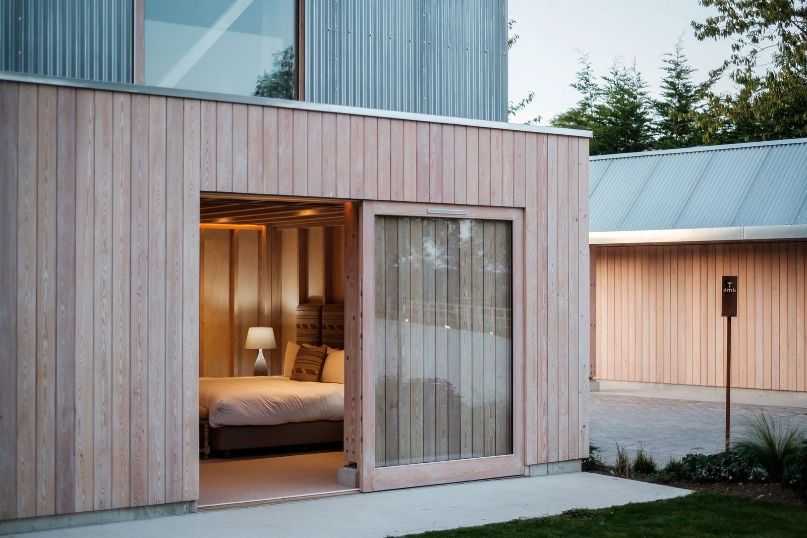 The Alice Hawthorn Inn | Restaurant & Rooms, rooms