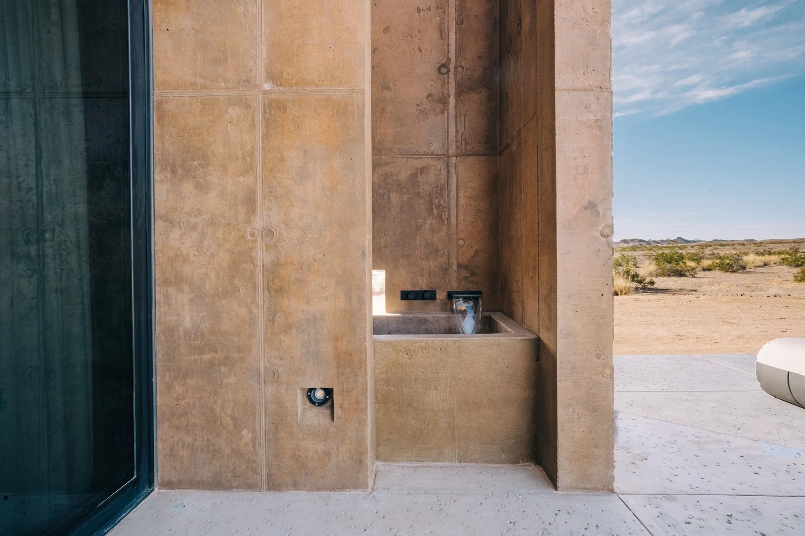 Folly Mojave, the spa