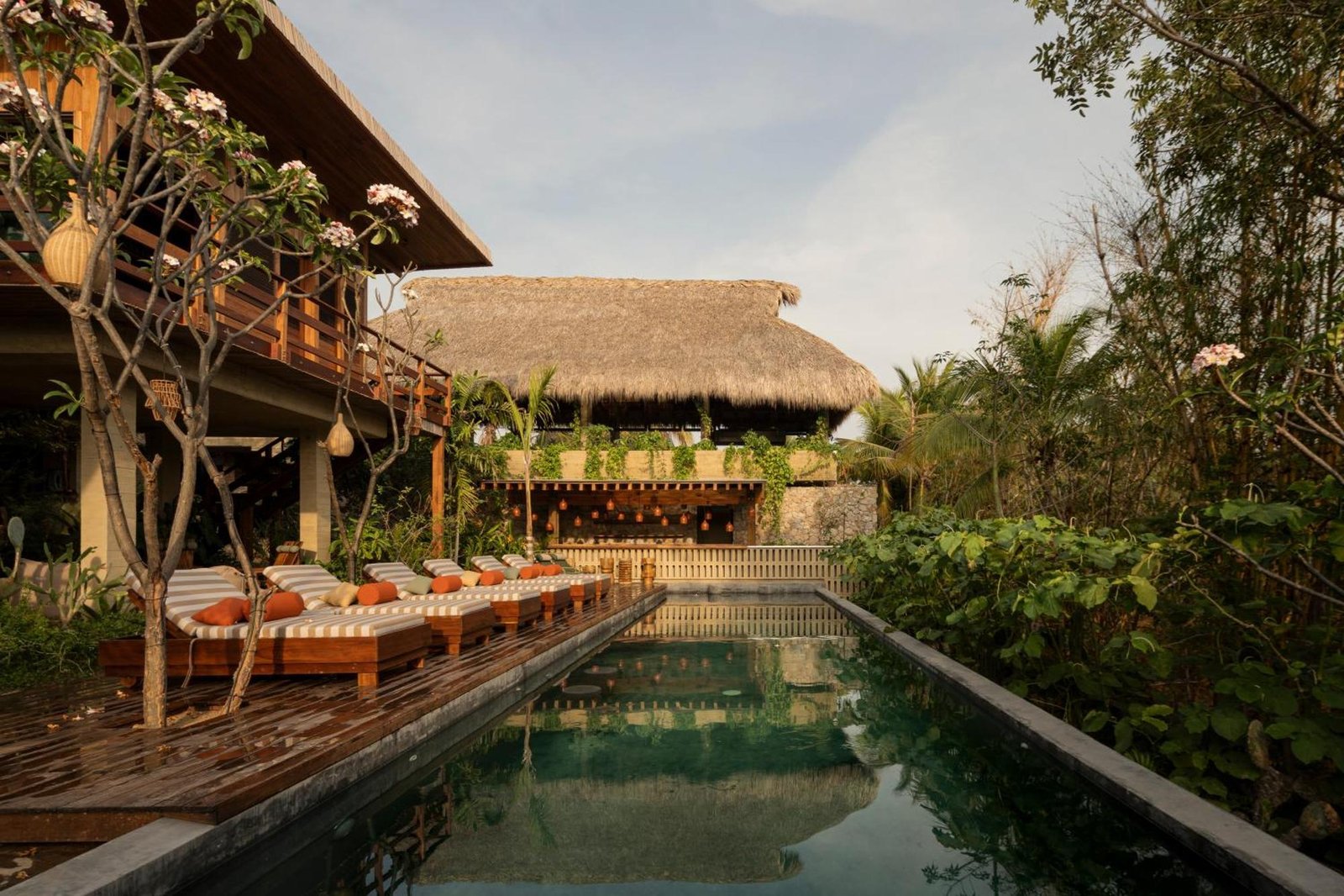 Ennea Hotel, the pool