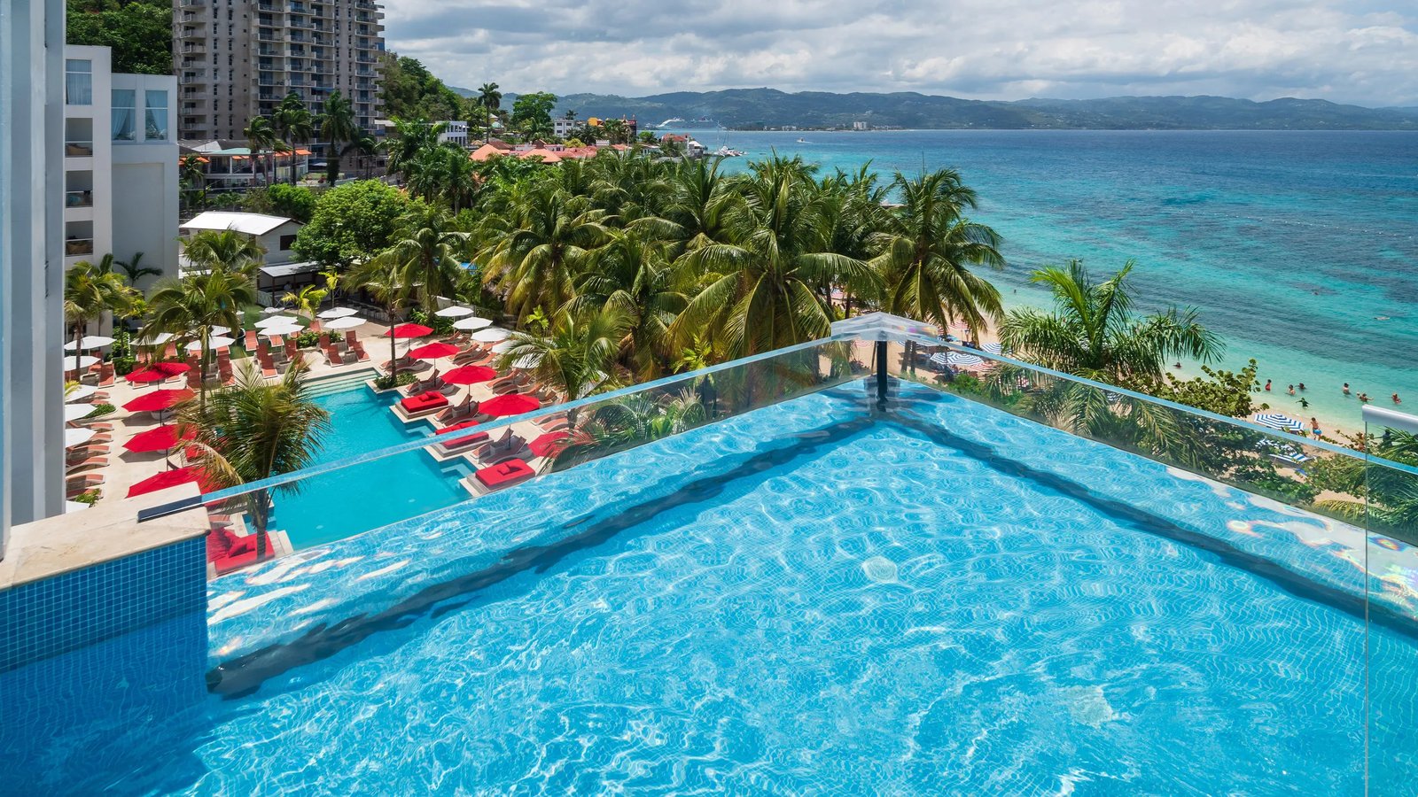 S Hotel Montego Bay, the pool