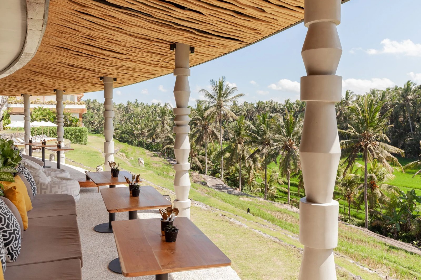 Soulshine Bali, stay human restaurant