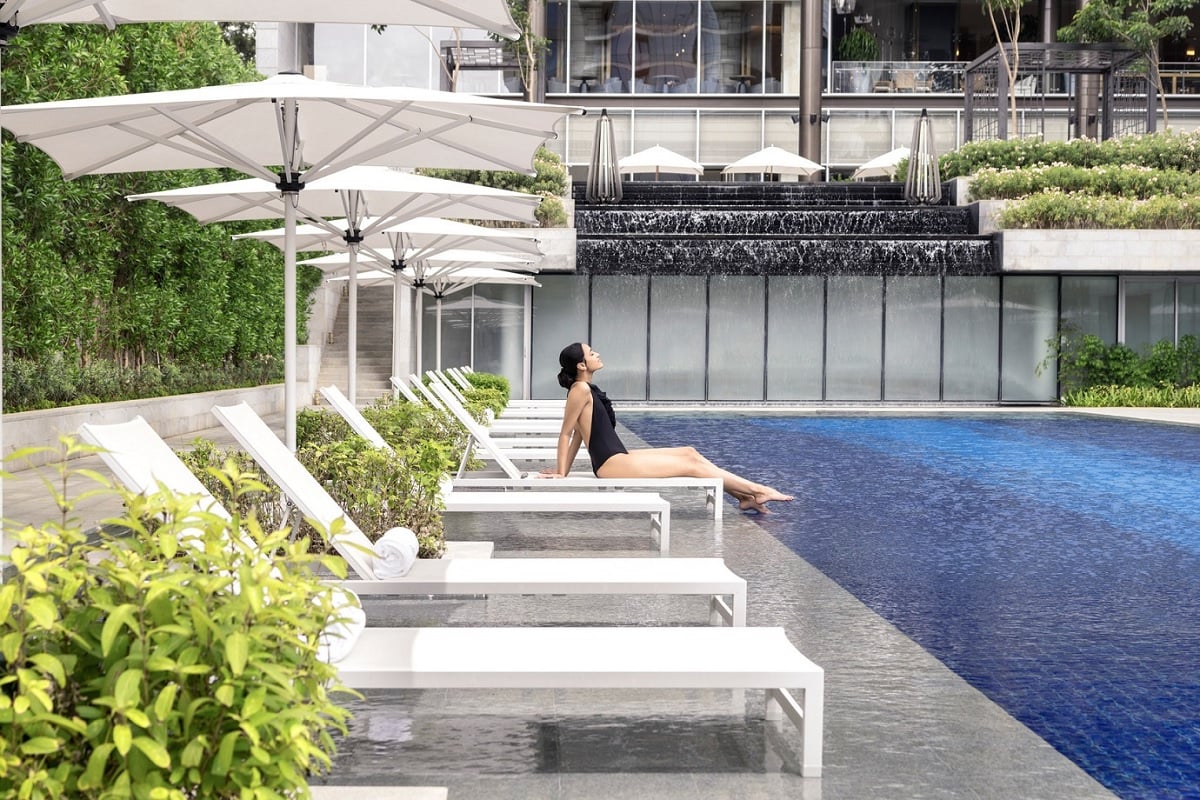 Four Seasons Hotel Bengaluru at Embassy ONE, the pool