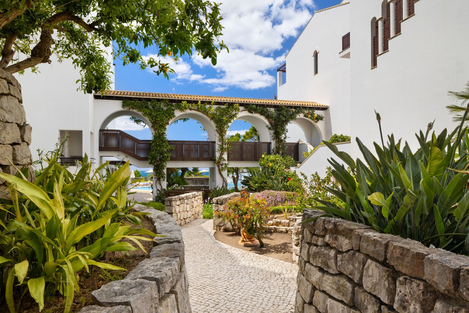 Pine Cliffs Ocean Suites, a Luxury Collection Resort & Spa, Algarve