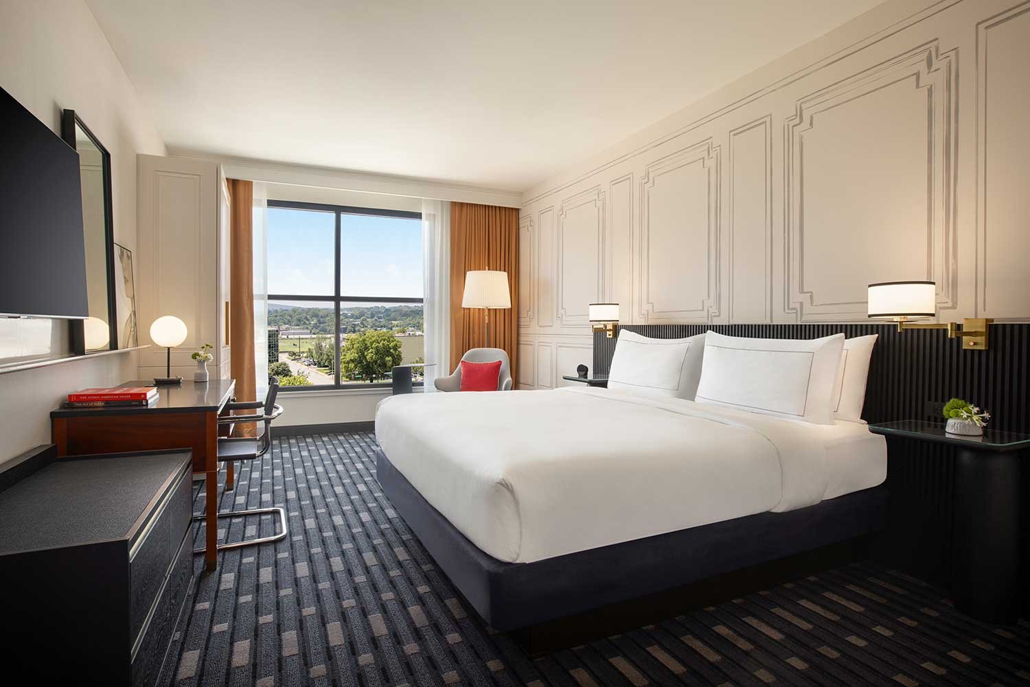 106 Jefferson Huntsville, Curio Collection by Hilton, rooms
