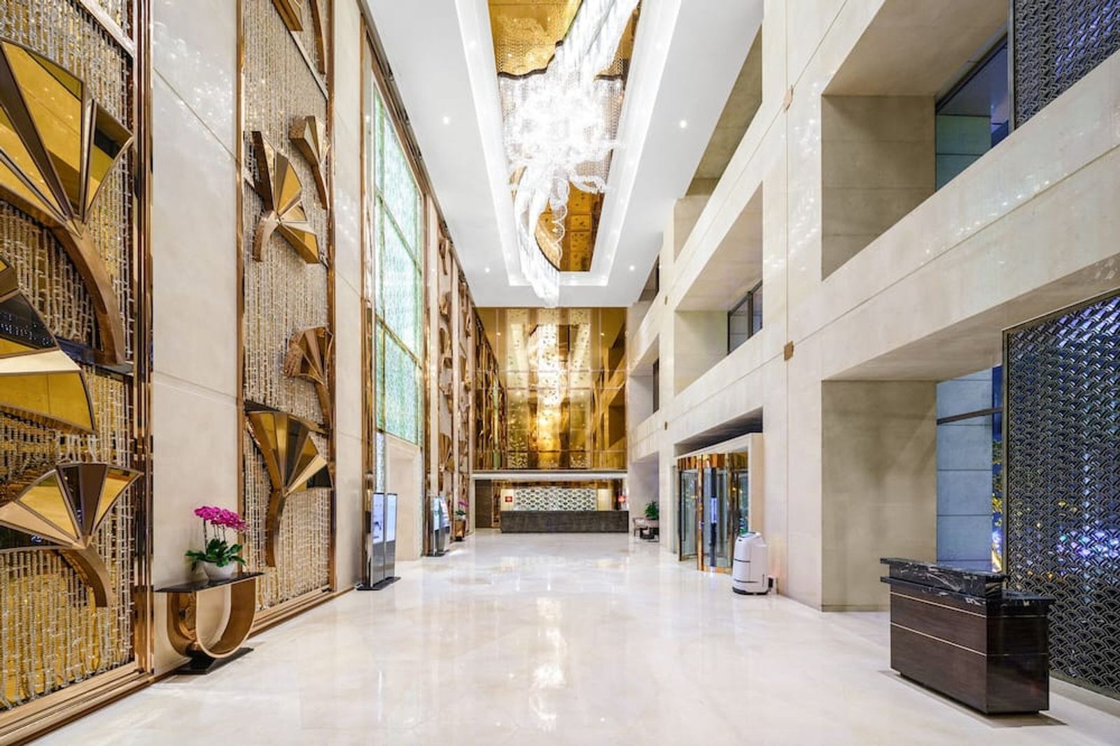 Dorsett Chengdu — vibe
