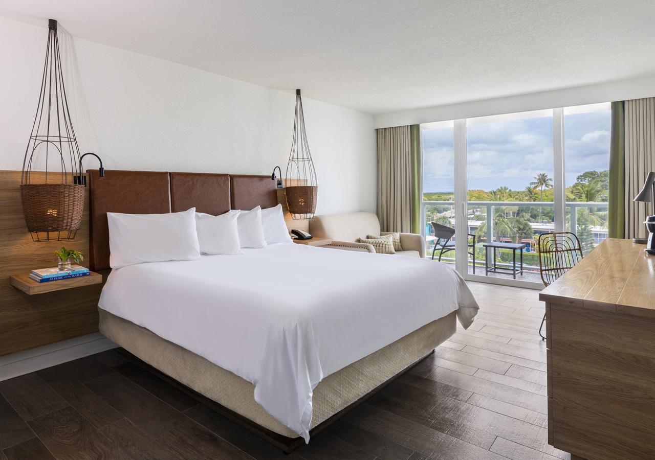Amara Cay Resort, rooms