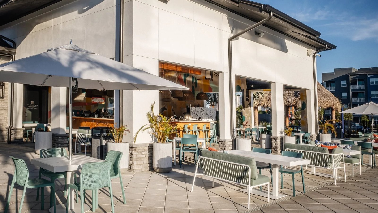 Villatel Resort Orlando, aqua bar & grille
