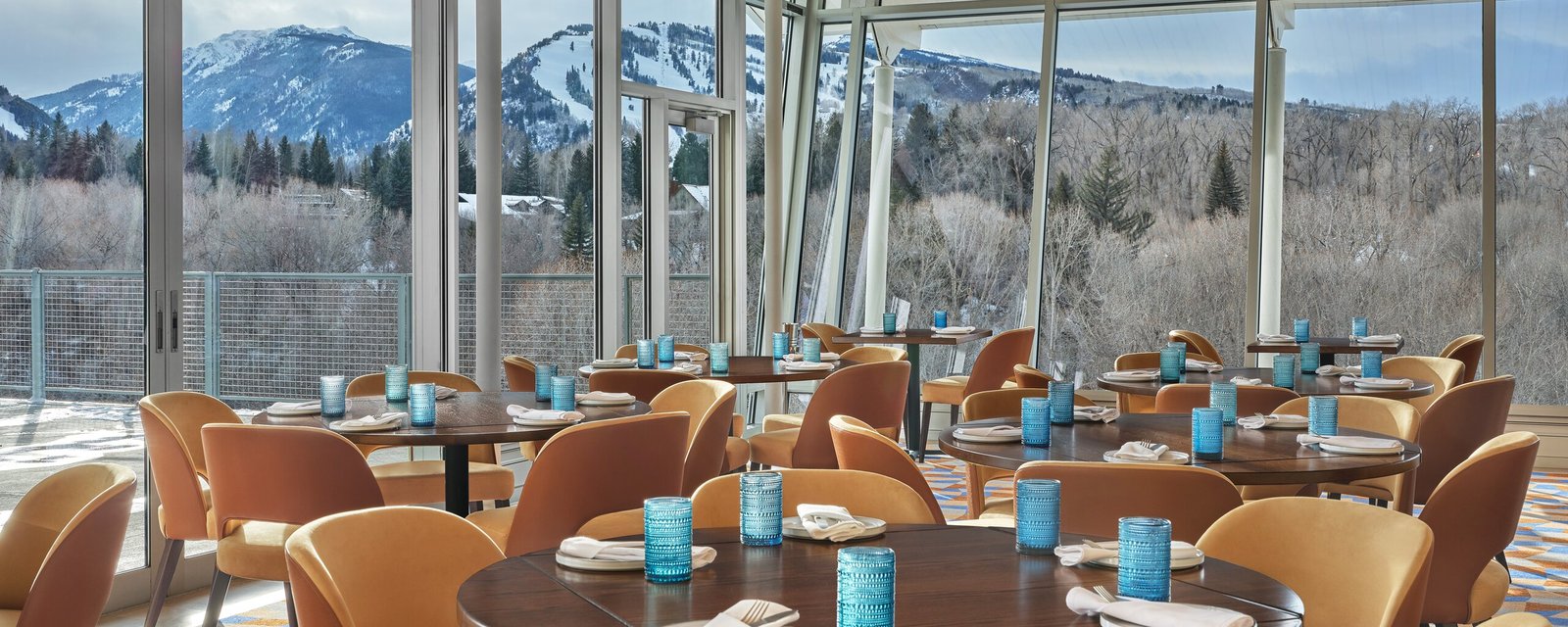 Aspen Meadows Resort, west end social
