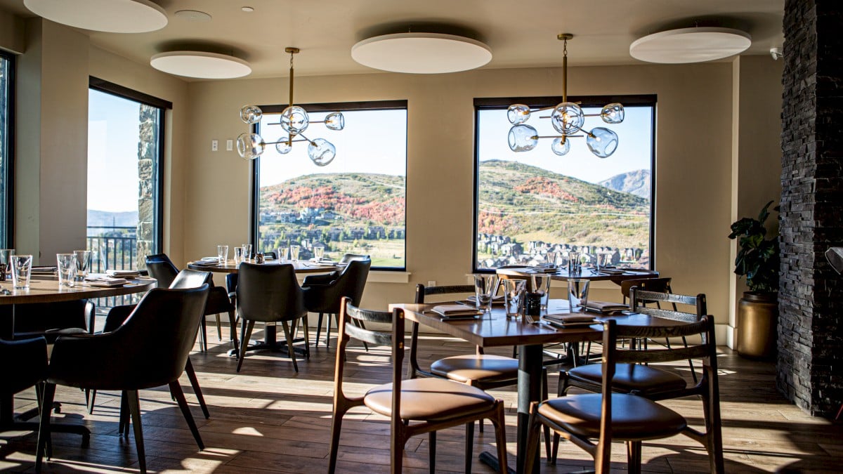 Black Rock Mountain Resort, overlook restaurant