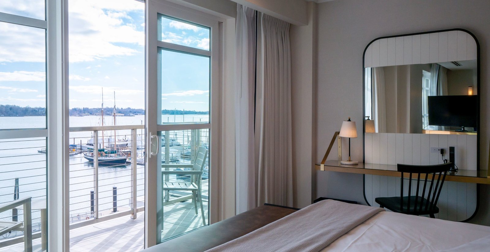 The Brenton Hotel, rooms